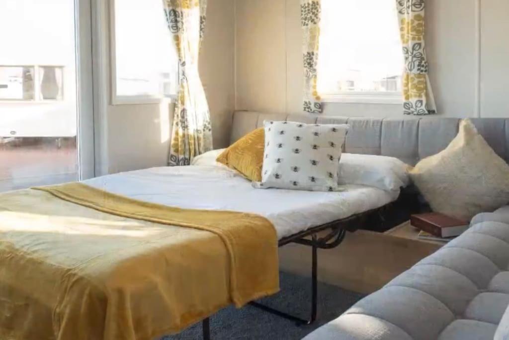 Villa Perfect Family Getaway, With Lots Of Facilities! à Scratby Extérieur photo